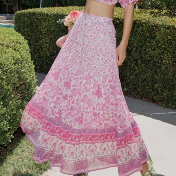 NWT Spell and the Gypsy Mossy Button Through Maxi Skirt in Lilac - Picture 2 of 3